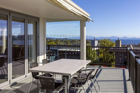 Photo of property in 2/70 Harvey Street, Waipahihi, Taupo, 3330