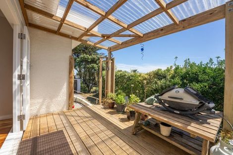 Photo of property in 28 Rodney Avenue, Te Horo Beach, Otaki, 5581