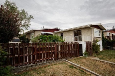 Photo of property in 49 Newcastle Street, Clyde, 9330