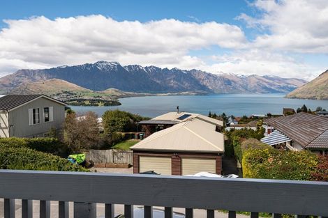 Photo of property in 36b Avalon Crescent, Fernhill, Queenstown, 9300