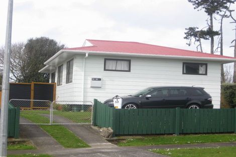 Photo of property in 37 Tuiti Street, Waitara, 4320