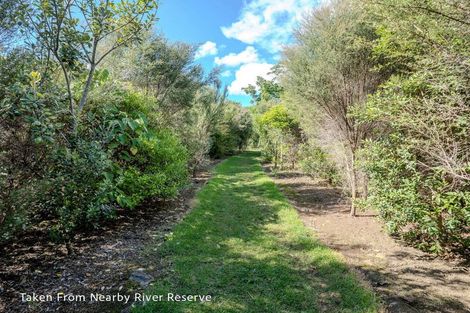 Photo of property in 11 Mandeno Drive, Kerikeri, 0230