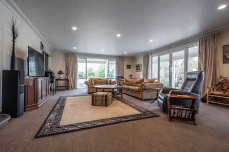 Photo of property in 81 Racecourse Road, Cambridge, 3493