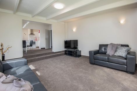 Photo of property in 16 Bush Road, Mosgiel, 9024