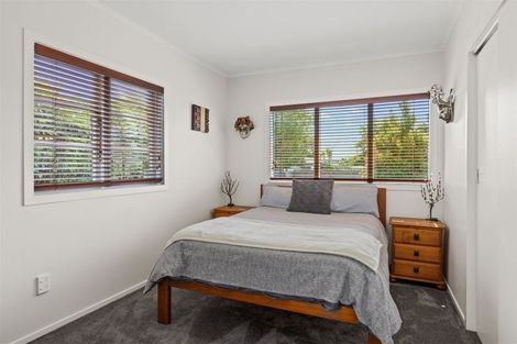 Photo of property in 2/13 Salisbury Road, Birkdale, Auckland, 0626