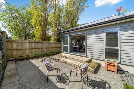 Photo of property in 9b Fitzherbert Road, Wainuiomata, Lower Hutt, 5014