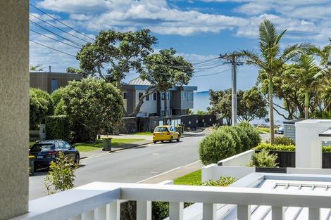 Photo of property in 19 Muritai Road, Milford, Auckland, 0620