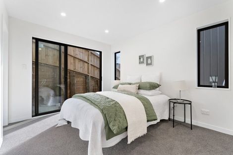 Photo of property in 6/388 Glenfield Road, Glenfield, Auckland, 0629