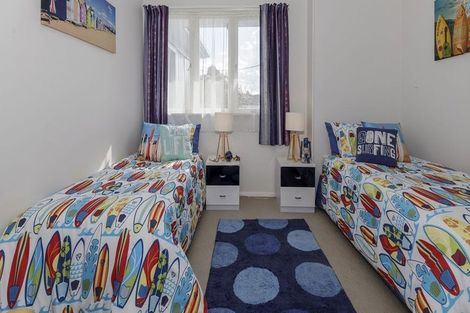 Photo of property in 19 Blease Street, New Lynn, Auckland, 0600