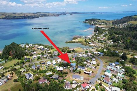 Photo of property in 16 Mariner Cove Road, Tinopai, Matakohe, 0593