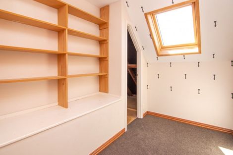 Photo of property in 417a Ruahine Street, Terrace End, Palmerston North, 4410