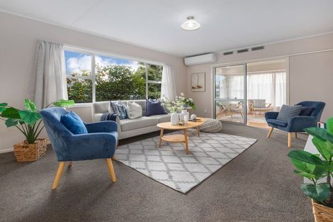 Photo of property in 52a Winchester Street, Levin, 5510