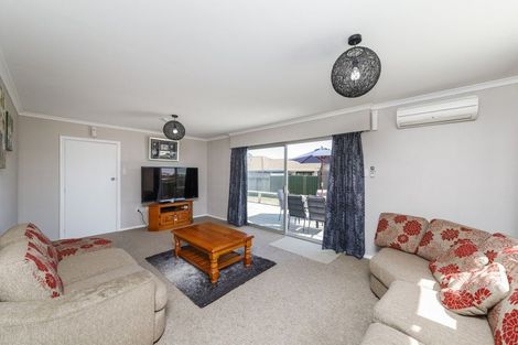 Photo of property in 6 Karamea Crescent, Kelvin Grove, Palmerston North, 4414