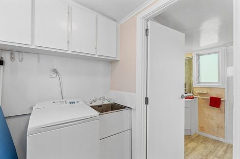 Photo of property in 20 Glen Road, Raumati South, Paraparaumu, 5032