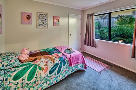 Photo of property in 1a Peel Place, Wainuiomata, Lower Hutt, 5014
