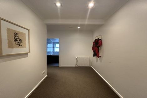 Photo of property in 12 Glenmore Street, Thorndon, Wellington, 6011