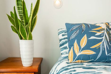 Photo of property in 24 Donald Place, Stillwater, Silverdale, 0993