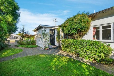 Photo of property in 3 Mcfaddens Road, St Albans, Christchurch, 8052
