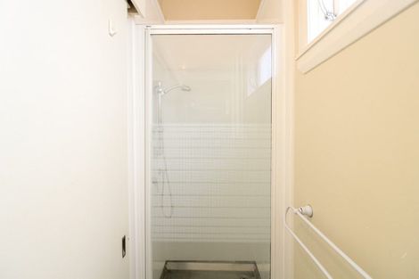 Photo of property in 39 Roy Street, Newtown, Wellington, 6021