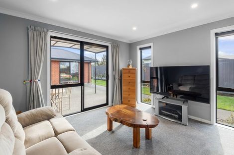 Photo of property in 24 King Street, Coalgate, 7673