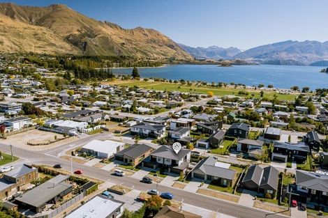 Photo of property in 53 Tenby Street, Wanaka, 9305