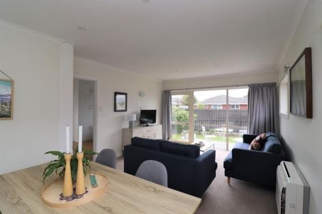 Photo of property in 4/5 Trist Place, Edgeware, Christchurch, 8013