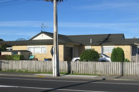 Photo of property in 289 Hobsonville Road, Hobsonville, Auckland, 0618