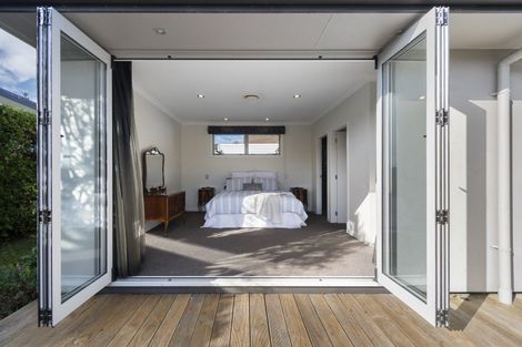 Photo of property in 35 Union Street, Hokowhitu, Palmerston North, 4410