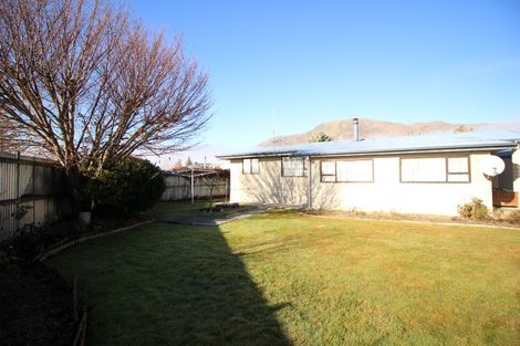Photo of property in 8 Totara Peak Crescent, Omarama, 9412