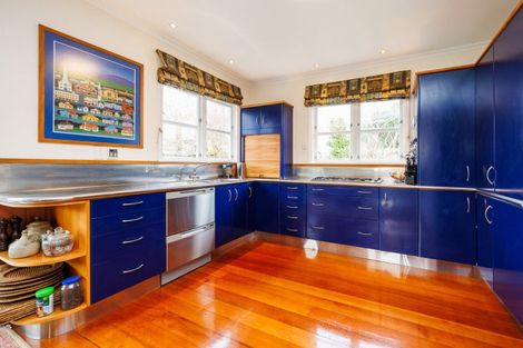 Photo of property in 3 Worsfold Lane, Terrace End, Palmerston North, 4410