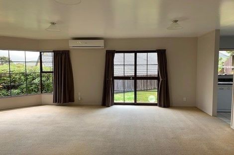 Photo of property in 6a Northwood Close, Woodridge, Wellington, 6037