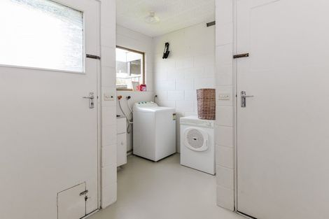 Photo of property in 1 Fleetwood Crescent, Flaxmere, Hastings, 4120