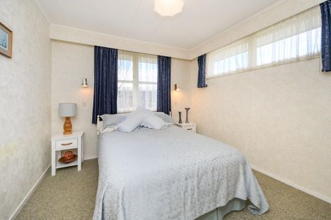 Photo of property in 40 Parkland Crescent, Terrace End, Palmerston North, 4410