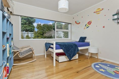 Photo of property in 20 Deep Creek Road, Torbay, Auckland, 0630