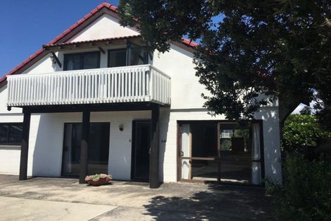 Photo of property in 34 Karewa Parade, Papamoa Beach, Papamoa, 3118