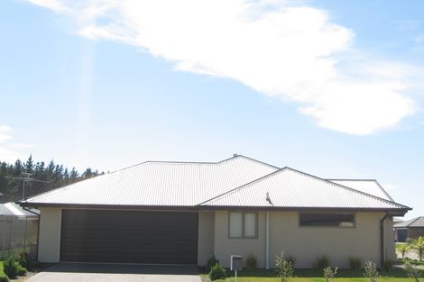 Photo of property in 72 Eastwood Rise, Waimairi Beach, Christchurch, 8083