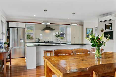 Photo of property in 120 Kenrigg Road, Kinloch, Taupo, 3377