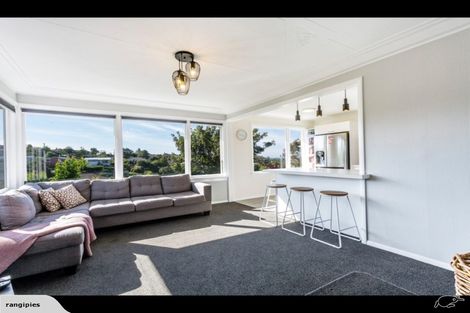 Photo of property in 1 Glendevon Place, Vauxhall, Dunedin, 9013