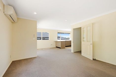 Photo of property in 66 Erlestoke Crescent, Churton Park, Wellington, 6037