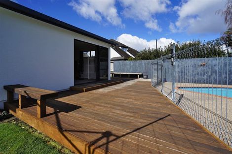 Photo of property in 32 Ronald Court, Pukete, Hamilton, 3200