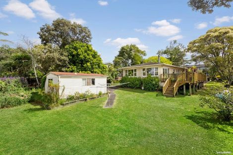 Photo of property in 19 Spence Road, Henderson, Auckland, 0612