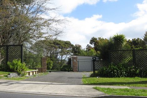 Photo of property in 18 Trig Road, West Harbour, Auckland, 0618