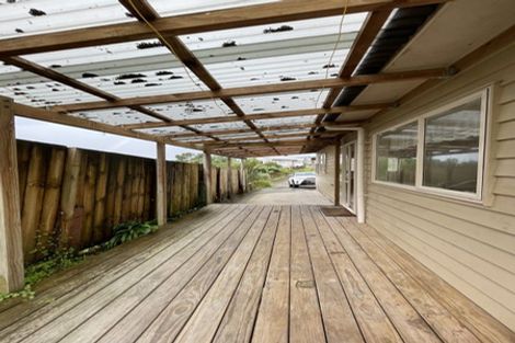 Photo of property in 14a Cypress Place, Sunnynook, Auckland, 0620