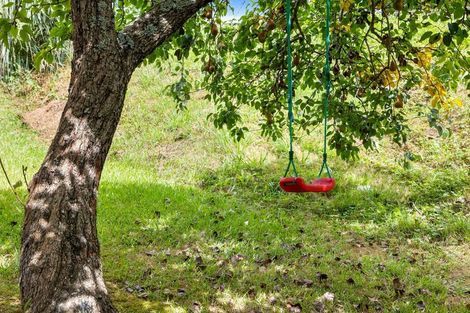 Photo of property in 2 Rata Road, Stanmore Bay, Whangaparaoa, 0932