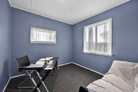 Photo of property in 18 Hunter Street, Normanby, Hawera, 4614