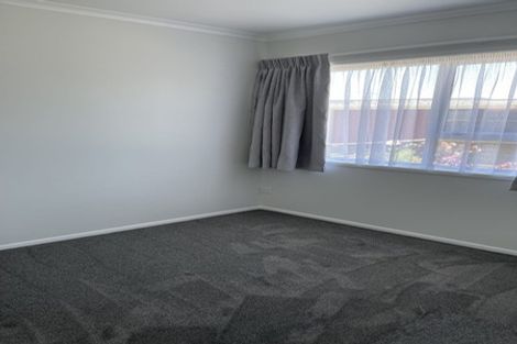 Photo of property in 2/5 Beach Street, Fitzroy, New Plymouth, 4312