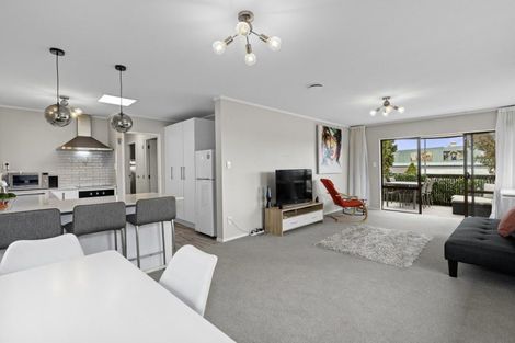 Photo of property in 42a Eleventh Avenue, Tauranga, 3110