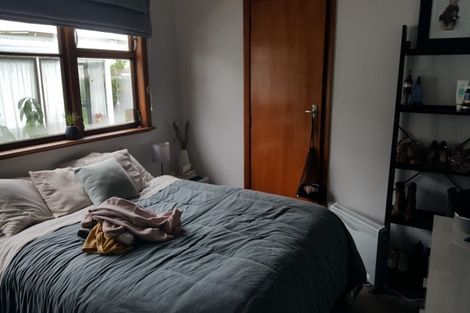 Photo of property in 2 Trevethick Grove, Woburn, Lower Hutt, 5010