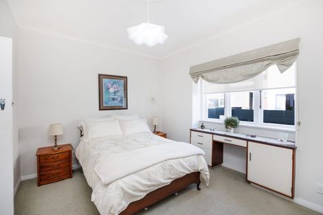 Photo of property in 21 Karina Terrace, Roslyn, Palmerston North, 4414