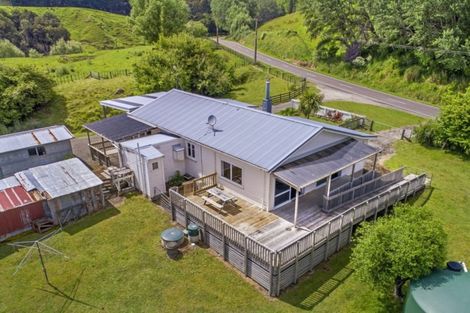 Photo of property in 3050 Tiniroto Road, Tiniroto, Manutuke, 4078